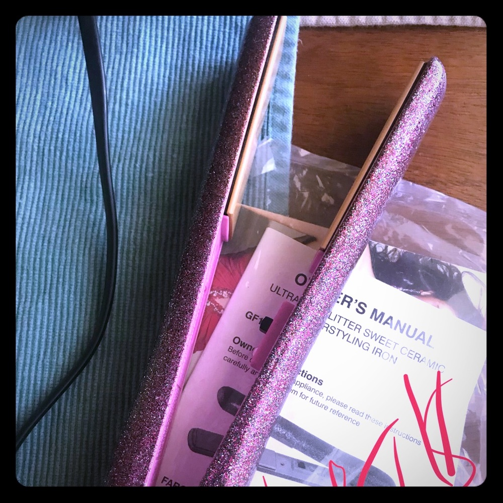 Glitter pink chi ultra hair straightener